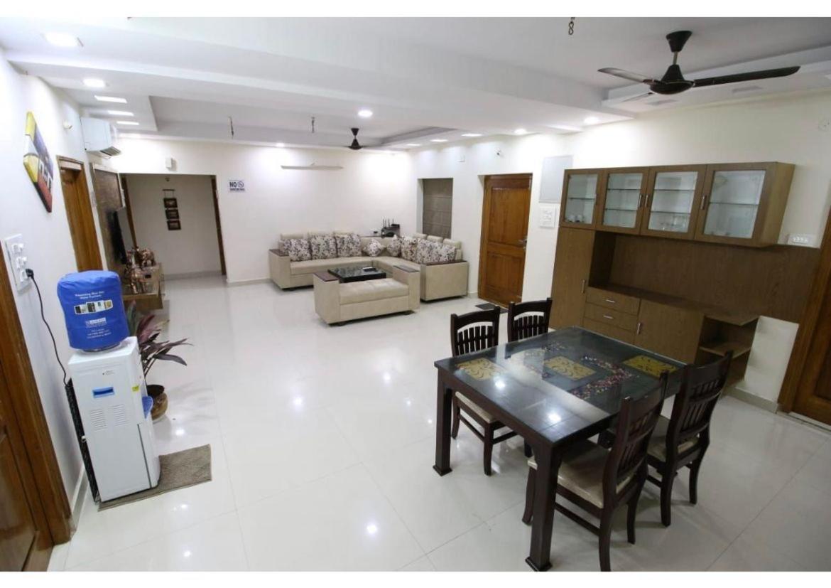 The Butterfly Luxury Serviced Apartments Visakhapatnam Eksteriør billede