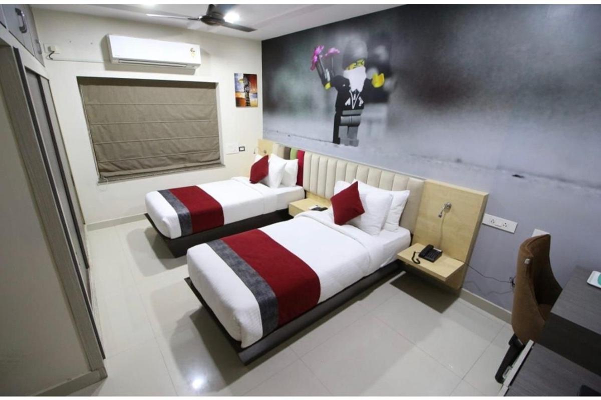 The Butterfly Luxury Serviced Apartments Visakhapatnam Eksteriør billede